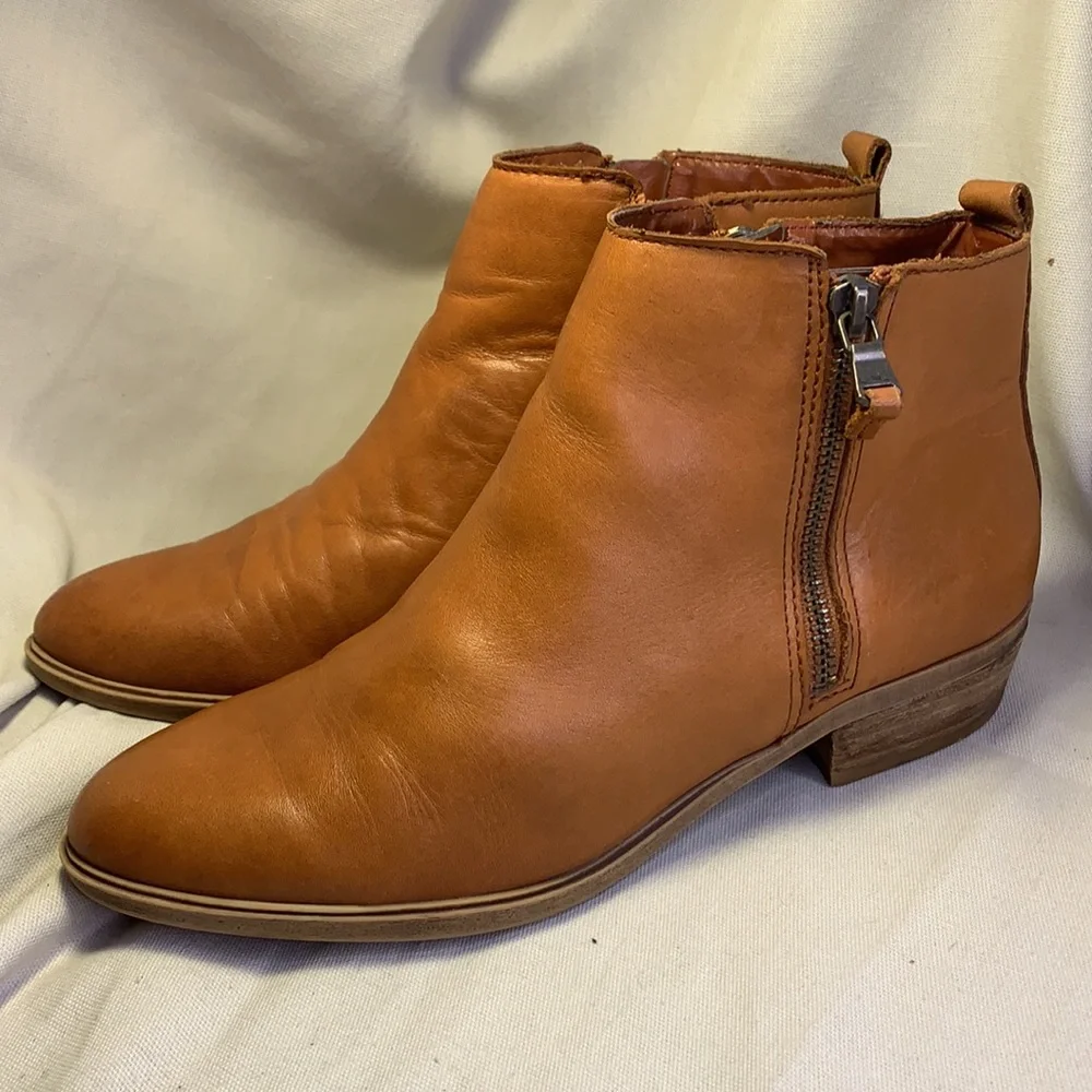 Lauren Ralph Lauren super soft glove leather ankle
